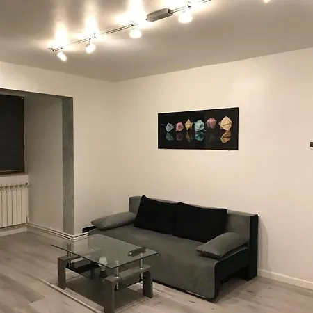 Elegant & Silver Luxury Apartament Craiova Exterior photo