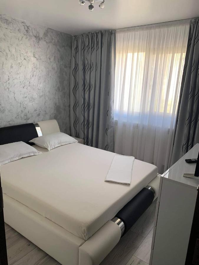Elegant & Silver Luxury * Craiova